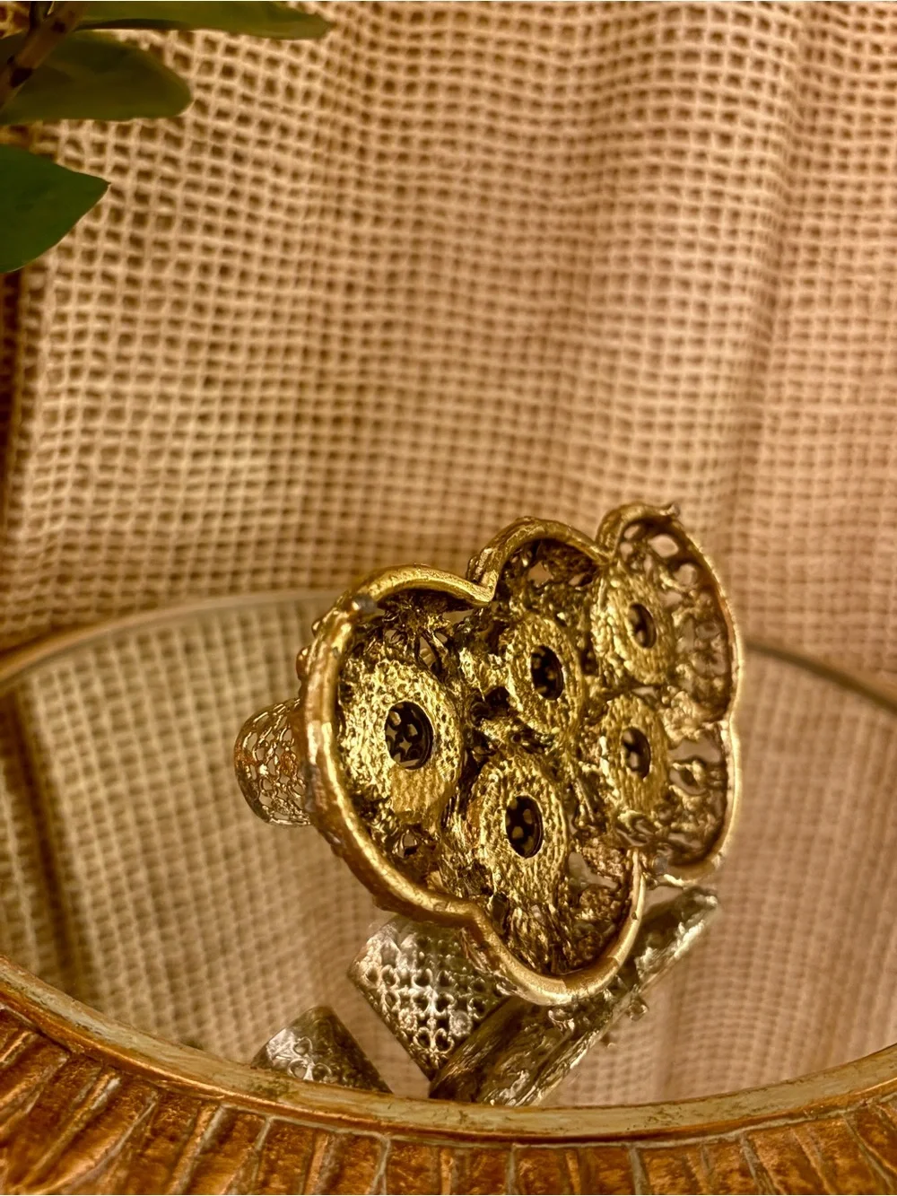 Vintage Ornate Floral Silver Toned Lipstick Holder